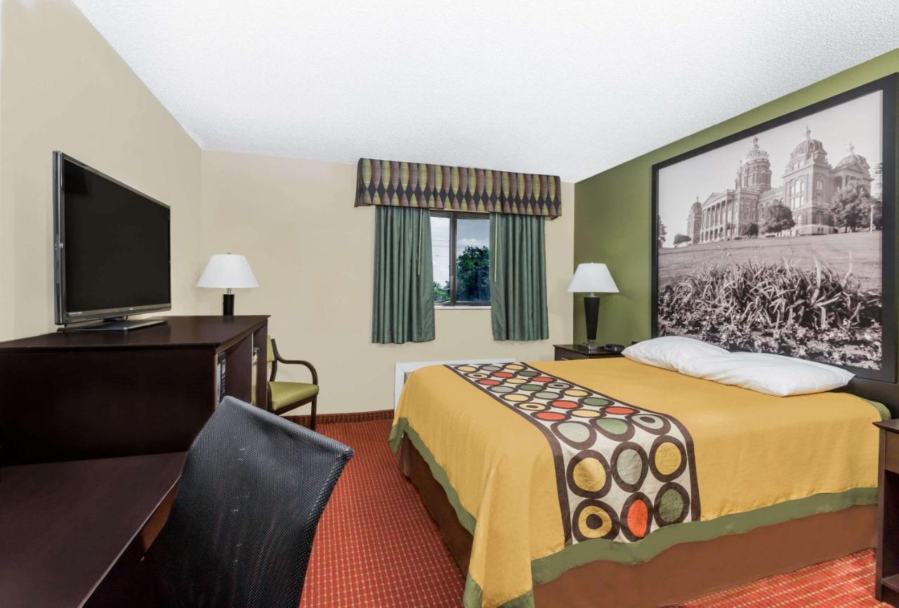 Super 8 By Wyndham Grinnell Ia Exterior foto